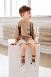 NUNU  bluzka z krótkim rękawem RAINBOW GOOD VIBES beżowa .