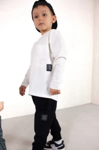 NUNU dziecięce spodnie dresowe czarne